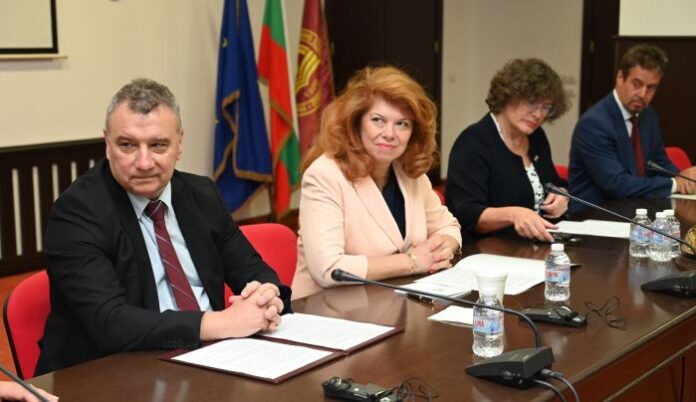 Вицепрезидентът: ЕС трябва да върне водещата си роля за края на конфликта в Украйна
