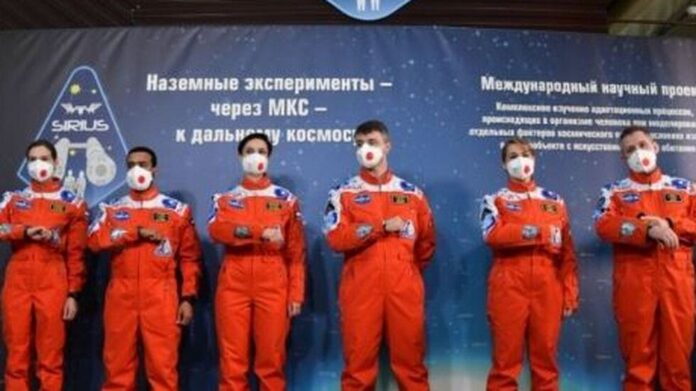 Приключи 8-месечният експеримент Сириус-2021, симулиращ живот на Луната