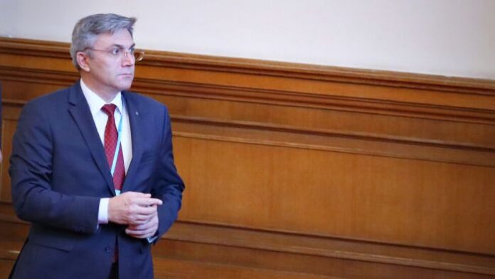 Карадайъ: Северна Македония направи огромна историческа стъпка по европейския си път