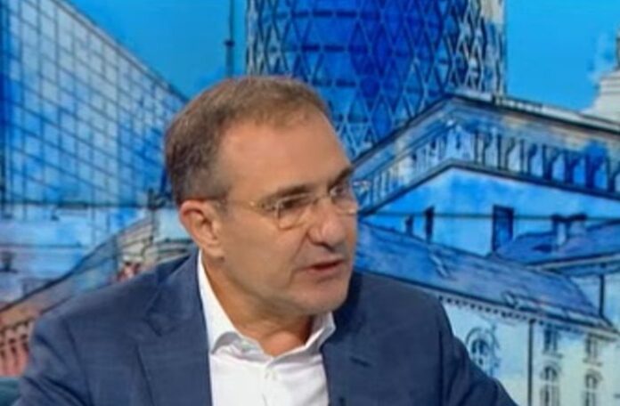 Гуцанов: Ръстът в икономиката до голяма степен се дължи на министър Нинова