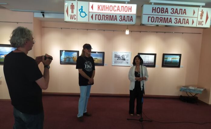 Кюстендилският фотограф Петър Китанов представи изложба в Кюстендил