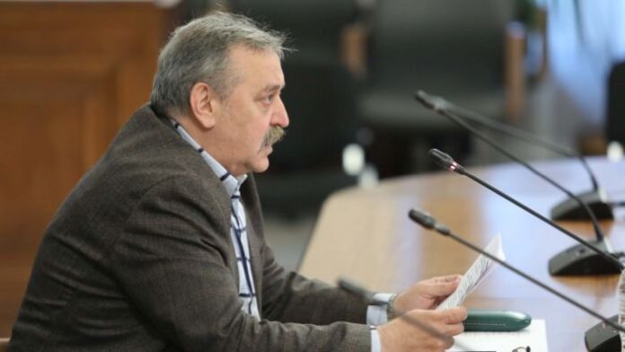 Проф. Кантарджиев очаква доминация през юли на новия подвариант на „Омикрон“