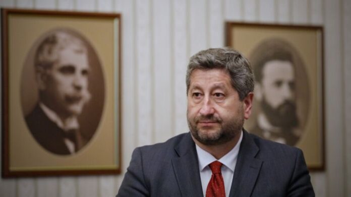 Иванов: На страната ѝ трябва управление