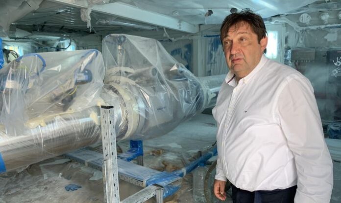 Министър Шишков за газовата връзка с Гърция: Луксозна сграда с мебели, без ток и достъп