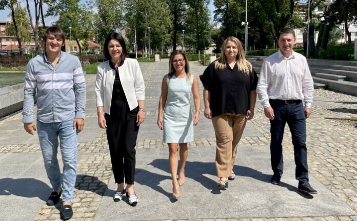 ГЕРБ - СДС регистрира листата си с кандидати за депутати в област Кюстендил