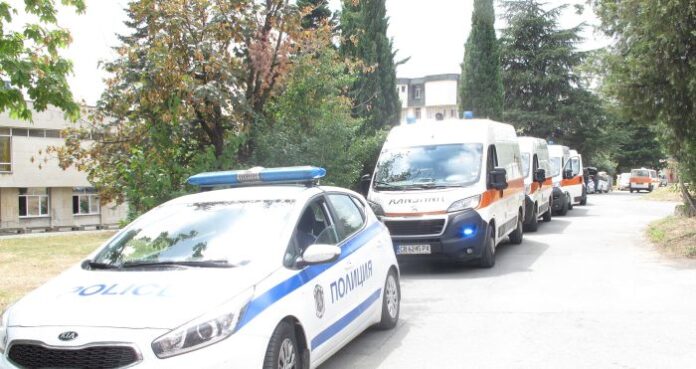 От УМБАЛ в Стара Загора тръгнаха специализирани автомобили с част от пострадалите деца