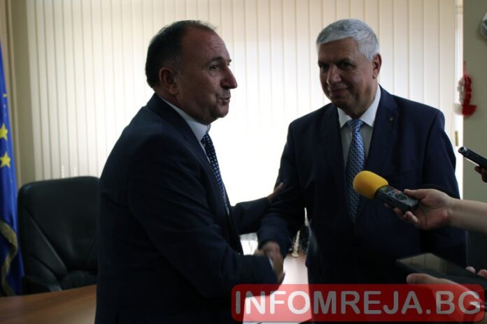 Николай Шушков отново пое Областната управа в Благоевград