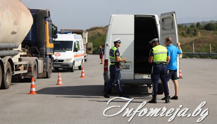 КАТ проверява шофьорите в акция на АМ "Струма"