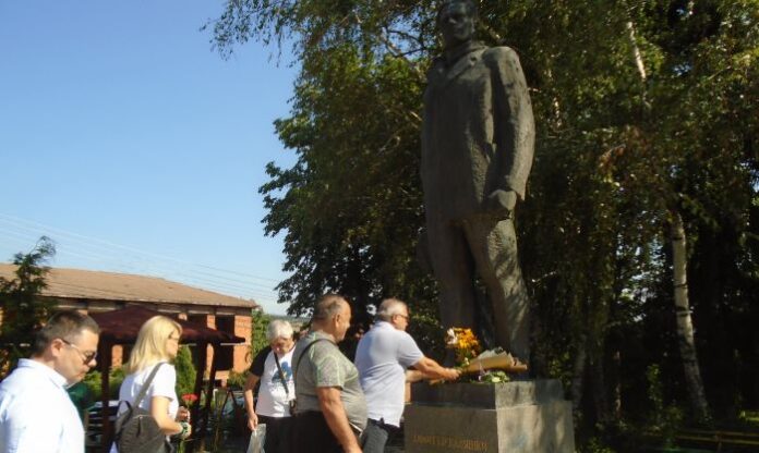 Кюстендилски социалисти отбелязаха 112 години от рождението на Димитър Каляшки