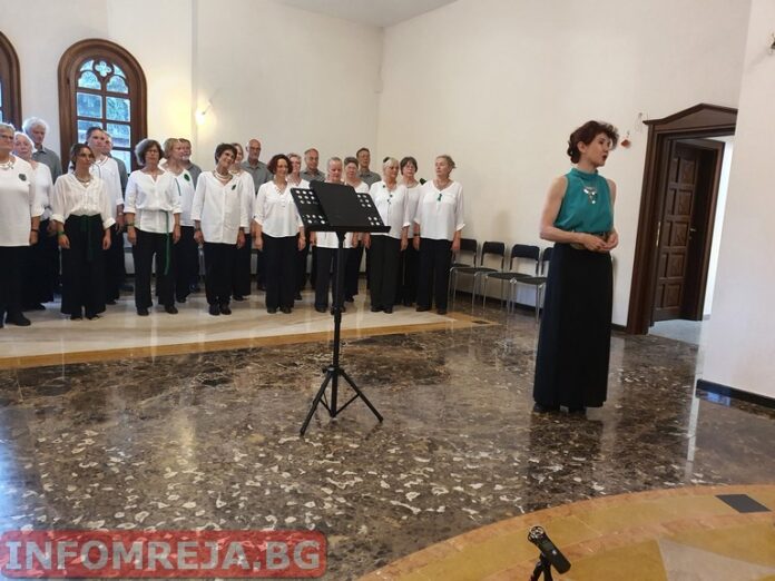 Светла Анастасова – посланик на българската култура и традиции в Холандия
