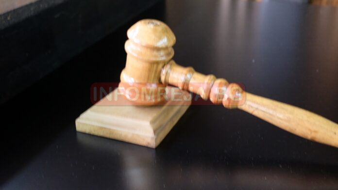 Затвор за крадци, признали се за виновни пред дупнишки магистрати
