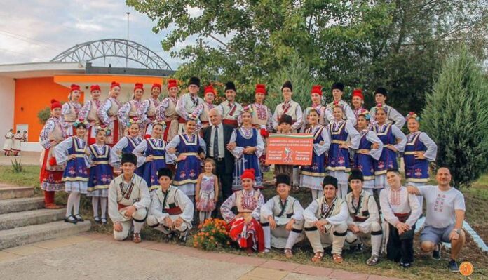 Фолклорен ансамбъл Родолюбие-Кюстендил, с пореден успех