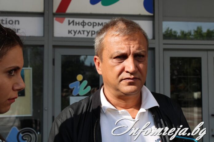 Кметът на Благоевград: Установихме едно от депата, от които се разпространяват кучета в Благоевград