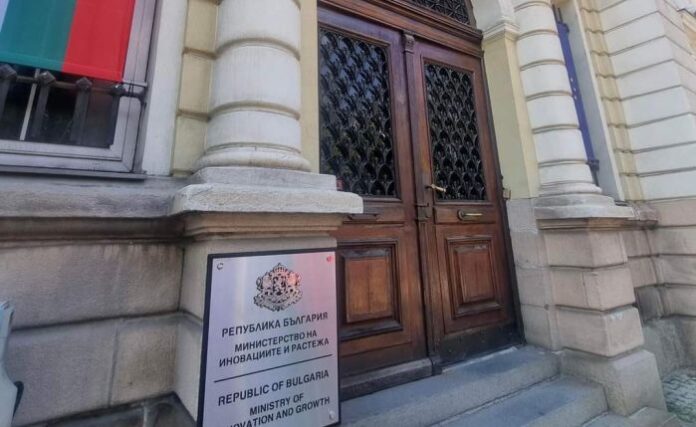 МИР: 43 проекта за инвестиции за почти 2 млрд. лв. са в процес на сертифициране