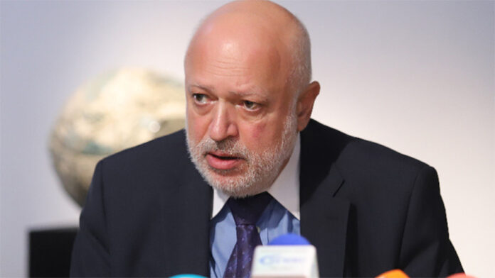 Министър Минеков пътува по спешност към Пловдив