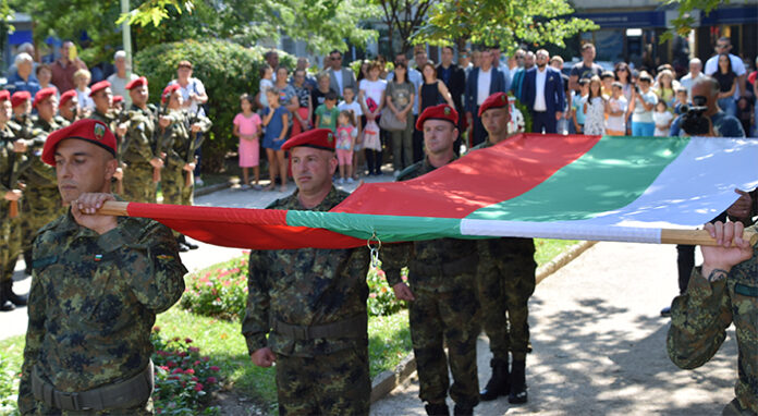 Община Сандански отбеляза 137 години от Съединението