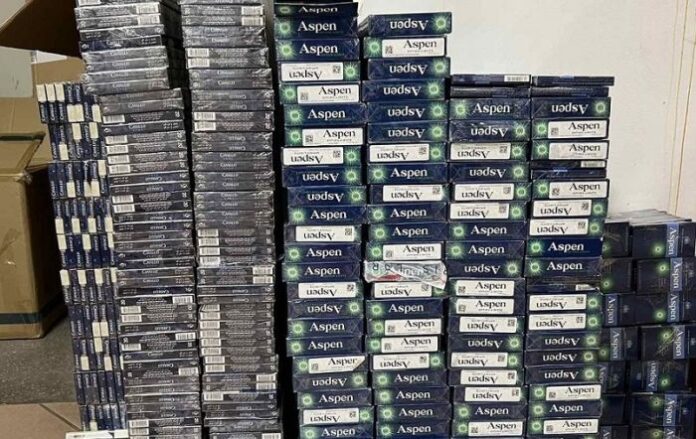 Откриха над 320 000 къса контрабандни цигари в румънски камион