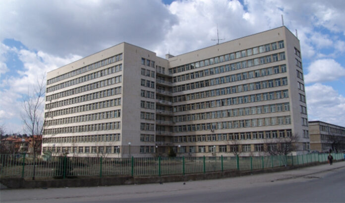 МЗ: Болницата в Самоков няма регистрирано спешно отделение по стандарт „Спешна медицина“