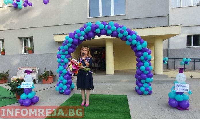 Първо основно училище в Гоце Делчев посрещна ученици за 162-ри път!