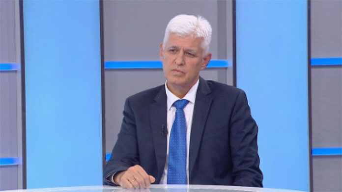 Димитър Стоянов: Модернизацията на Българската армия изисква приемственост