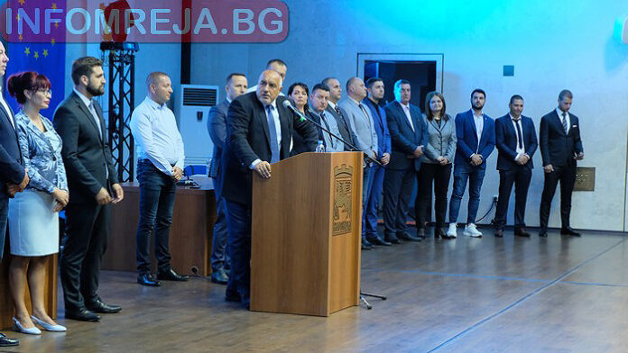 Бойко Борисов в Благоевград: За 6 месеца Петков се превърна в най-бързо пенсионирания премиер