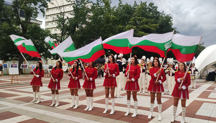 „Америка среща България“ в Благоевград с игри и творчески кътове