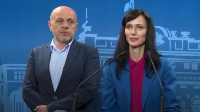 Габриел: Разговорите с ПП-ДБ не са в ледена епоха, но няма и слънчеви лъчи