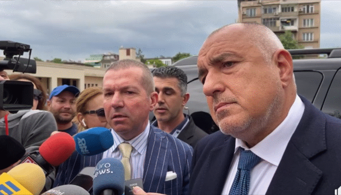 Борисов след разпита: Отивайте в парламента да вършите работа