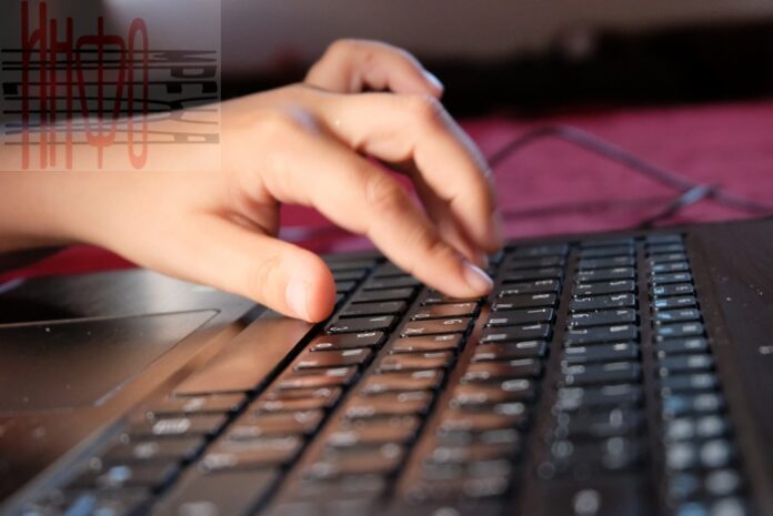 18-годишен е хванат за разпространяване на порно в интернет