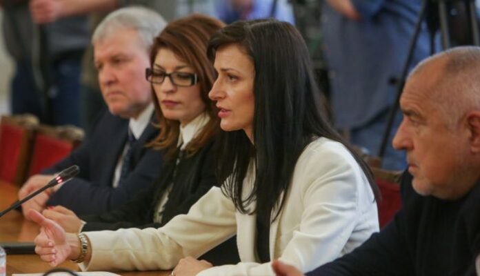ГЕРБ дава около 7 министерски кресла за експерти на ДПС и ИТН