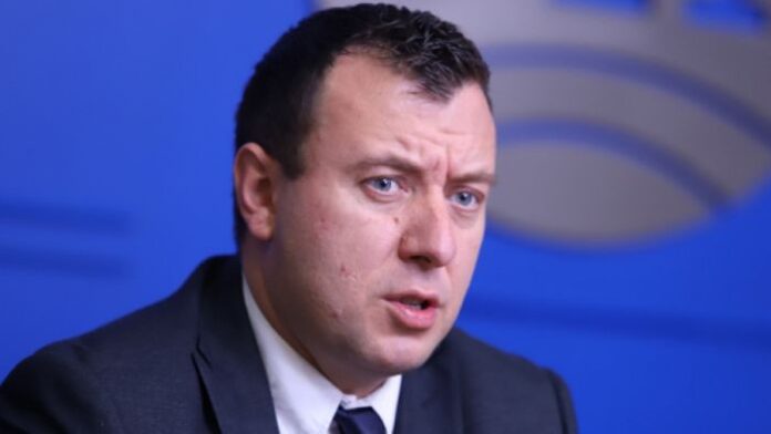"Възраждане" зове в НС за подкрепа за създаването на регистър на педофилите