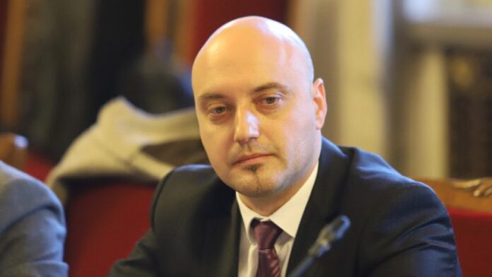 Славов: Възможно е още днес ВСС да приключи процедурата за Гешев