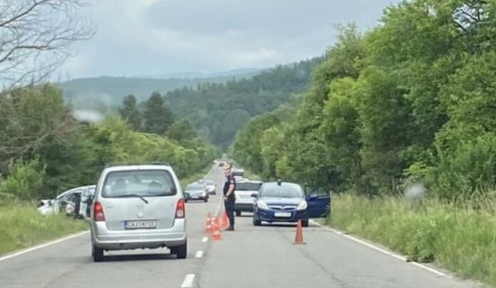 Дете пострада при тежка катастрофа в Софийско