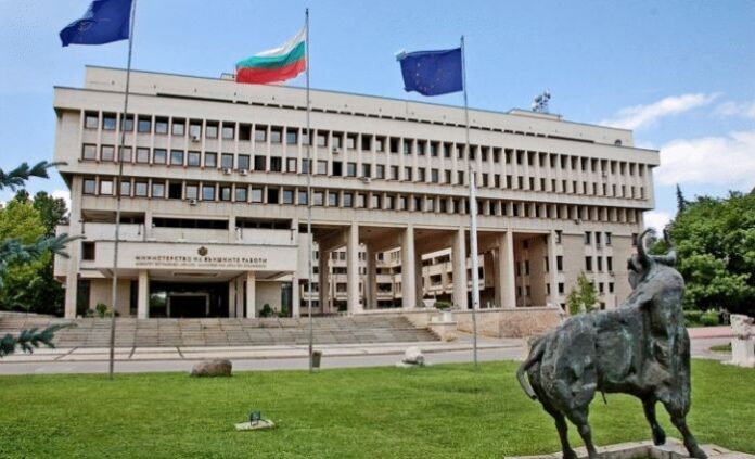 Призоваха македонския посланик в МВнР след побоя над Бекир Кадриески