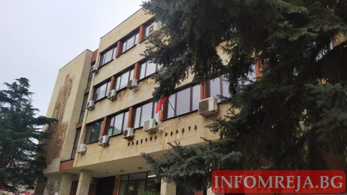 3 години затвор за подсъдим, укривал части от крадени коли в Големо село