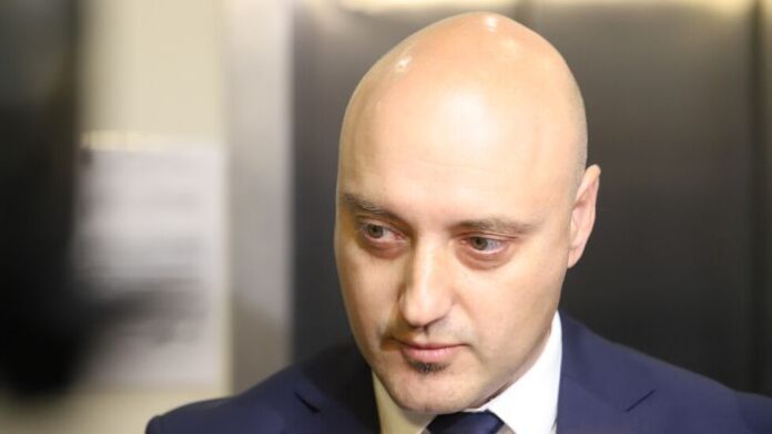 Славов: Гешев загуби легитимация като главен прокурор още в началото на неговия избор