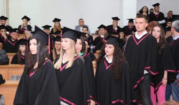 Дипломира се 27-ят випуск на Правно-историческия факултет на ЮЗУ
