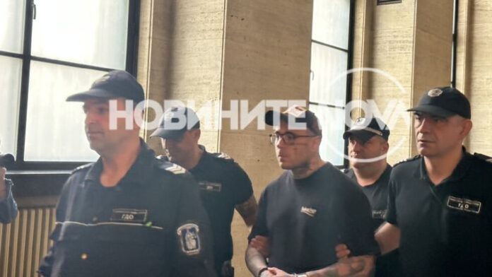 Заради ангажимент на адвокат: Отложиха старта на делото срещу Семерджиев