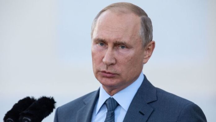 Путин: Организаторите на метежа ще отговарят за предателството към родината
