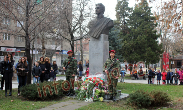 В Благоевград отбелязват 186-годишнината отг рождението на Васил Левски