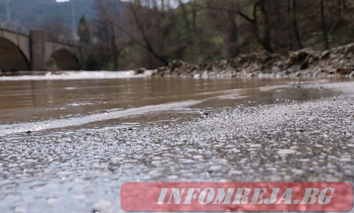 Намериха тялото на едно от децата, които изчезнаха във водите на язовир Камчия