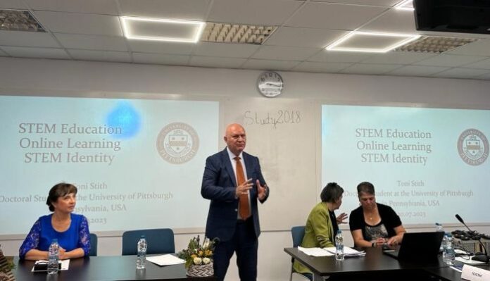 МОН инвестира близо 500 млн. лв. за изграждане на STEM среда в училищата