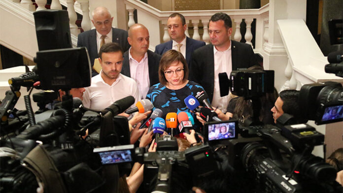Нинова: Исканията ни съвпадат с тези на синдикатите, внасяме предложенията им