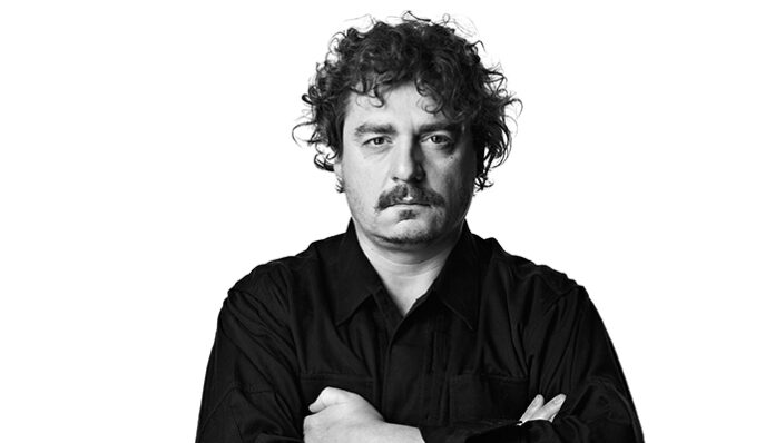 Камен Донев напуска Народния театър заради "арогантно поведение на директора"