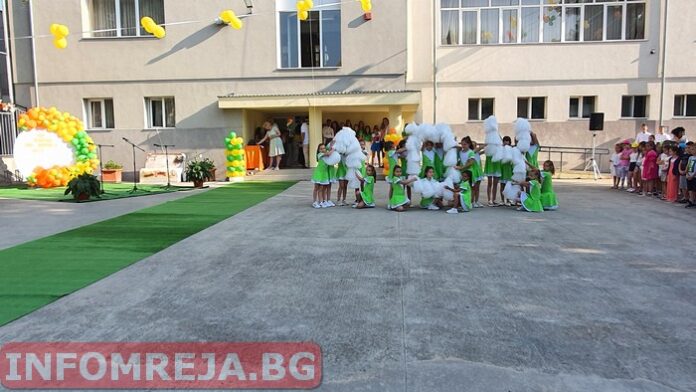 Първо ОУ в Гоце Делчев тържествено закри учебната година