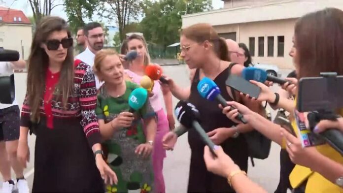 Любена Павлова се яви в прокуратурата
