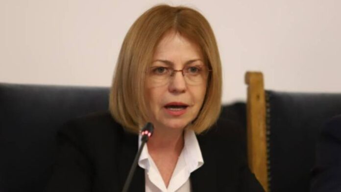 Фандъкова: Палатките пред Паметника на съветската армия са незаконни
