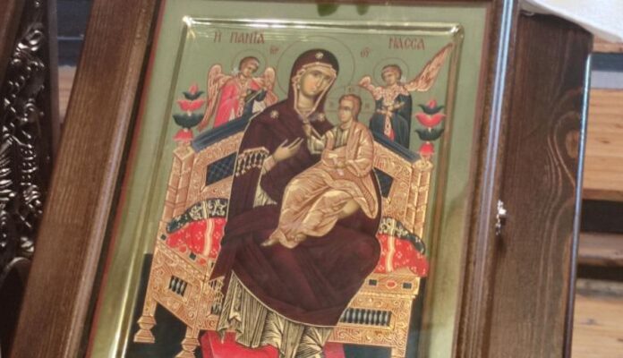 Започва Богородичният пост