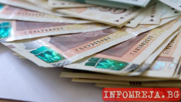Банскалийка даде 48 000 лв. на измамник, говорили си по интернет