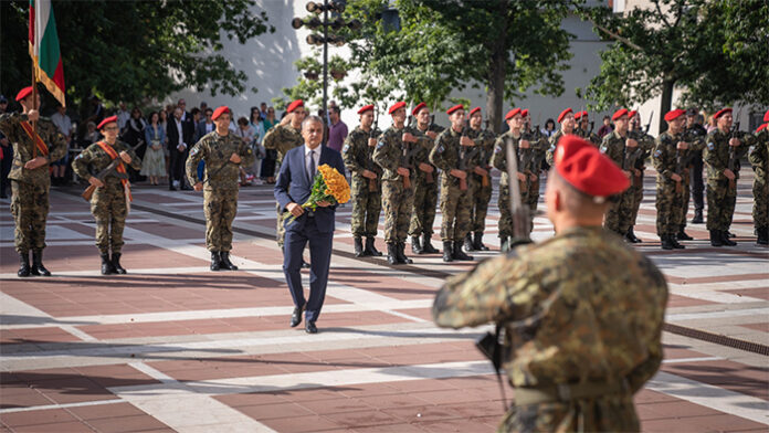 Благоевград почита героите, извоювали Независимостта